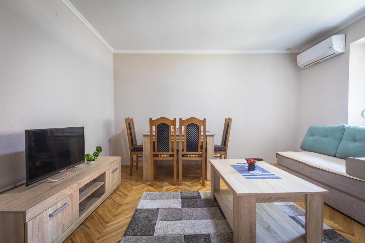 Guest House - Axios Гевгелія Екстер'єр фото