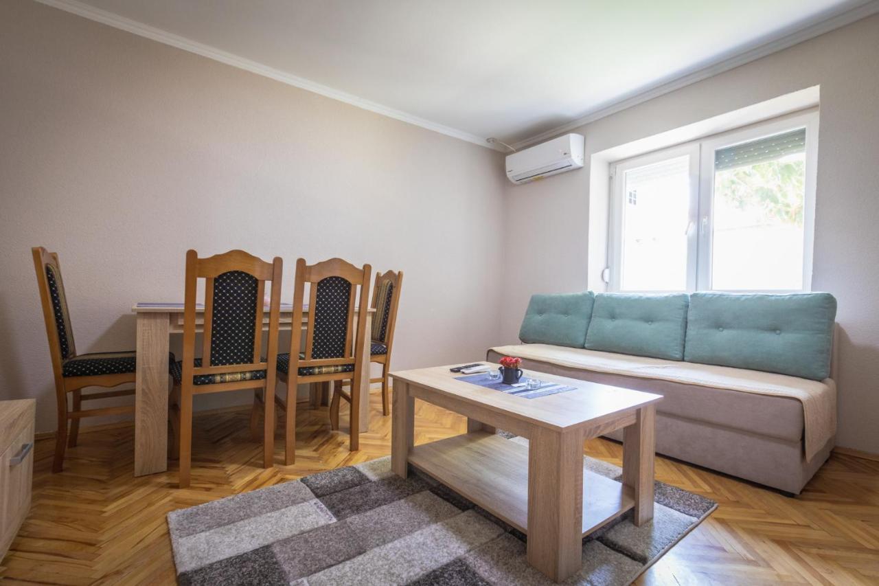 Guest House - Axios Гевгелія Екстер'єр фото